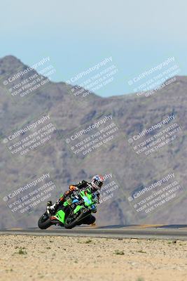 media/Apr-04-2024-Racers Edge (Thu) [[ac0bf05b20]]/B Group/Session 5 (Turn 9 )/